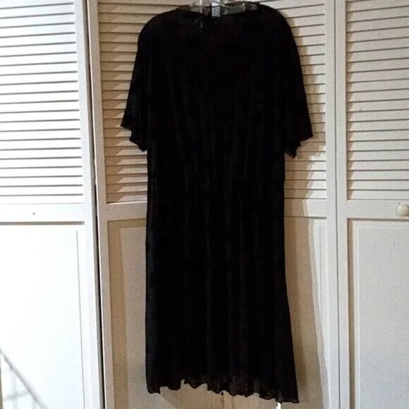 NWT Sheer Black Flocked Dress with Stars Plus Size 26 - Picture 6 of 7